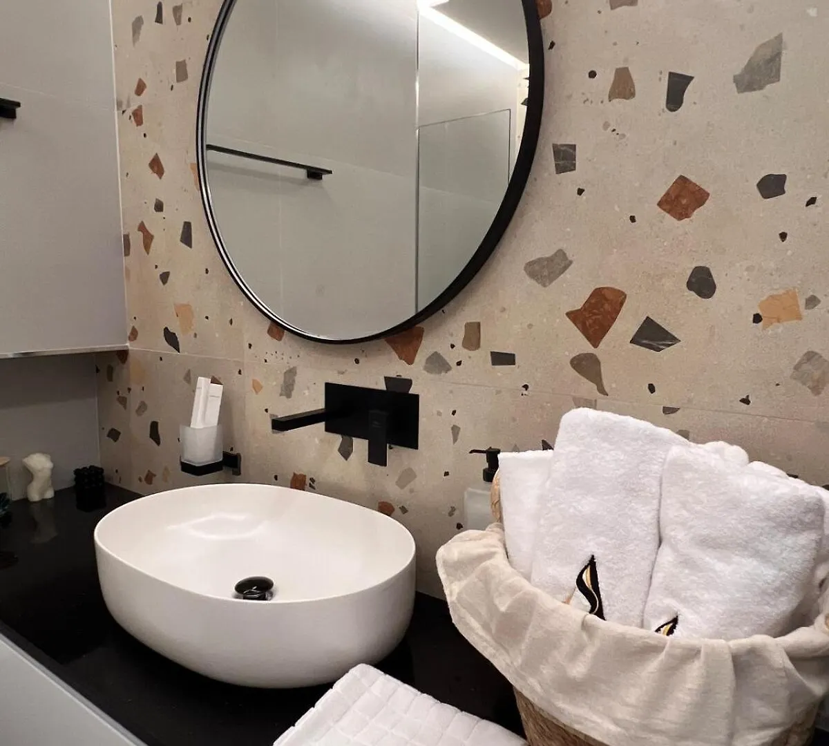 Adore Luxury Suite Sarandë Apartamento